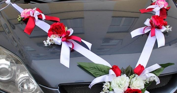 Декор капота свадебной машины своими руками – как украшение цветами и шарами Как можно украсить машины невесты