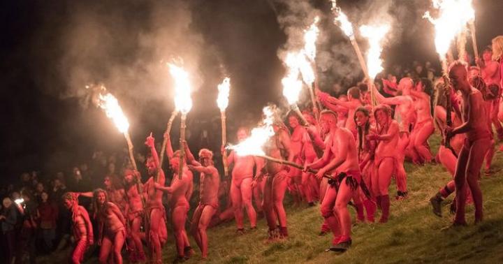 Day of St. Andrew - skytshelgen for Skottland: historien og tradisjonene til høytiden